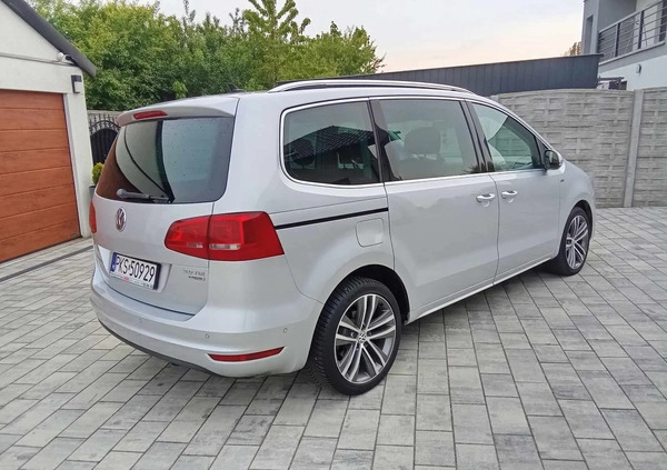 Volkswagen Sharan cena 37999 przebieg: 281000, rok produkcji 2013 z Śmigiel małe 46